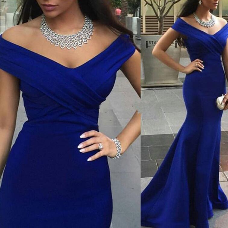 Accessories to Wear with Royal Blue Dress